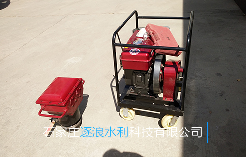 汛期倒計時 儲備防汛搶險打樁機(jī)